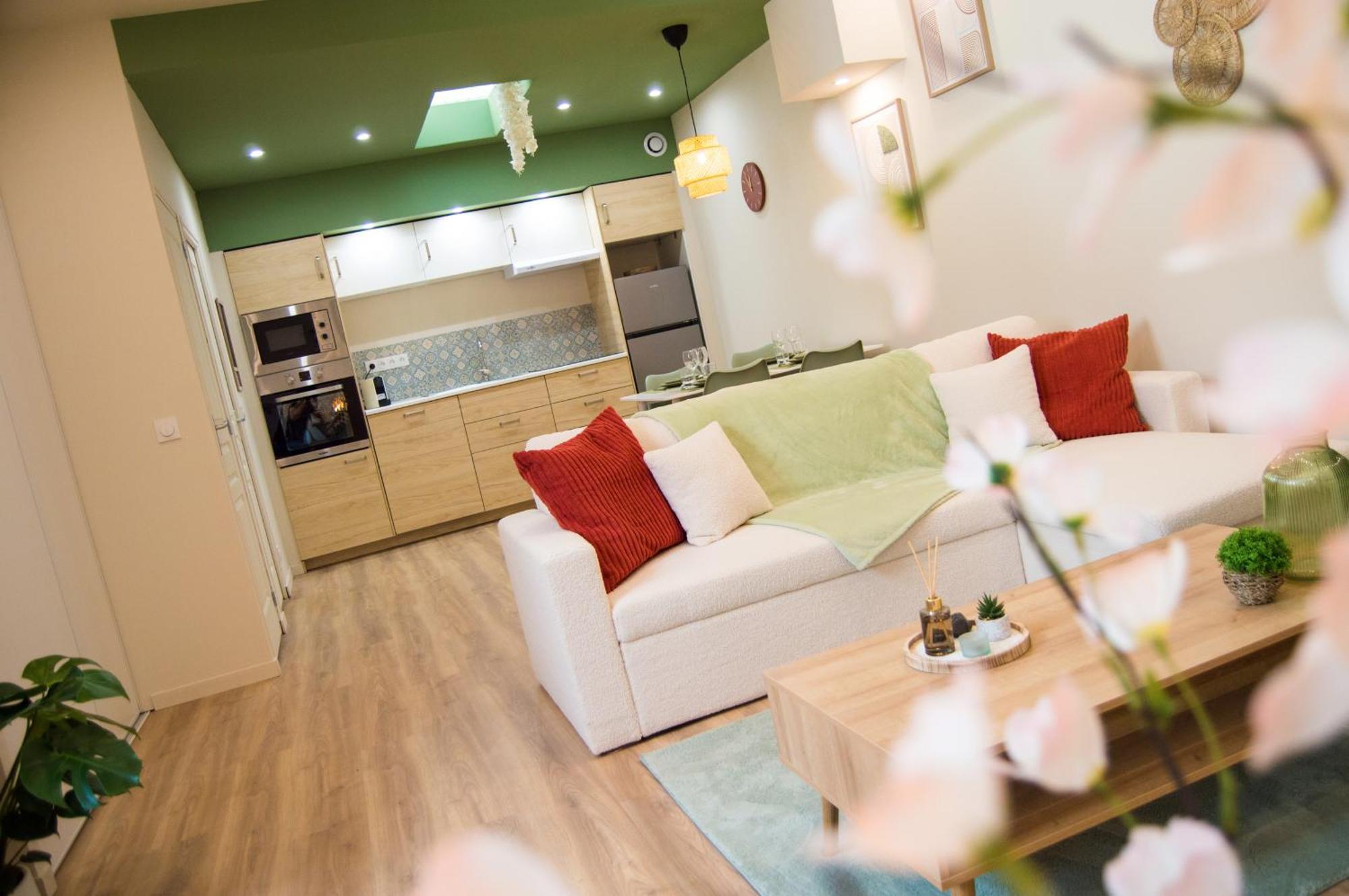 L'Atelier Vert - Balneo - Luxe - Proche Hypercentre - Classe 4 Etoiles Troyes Luaran gambar